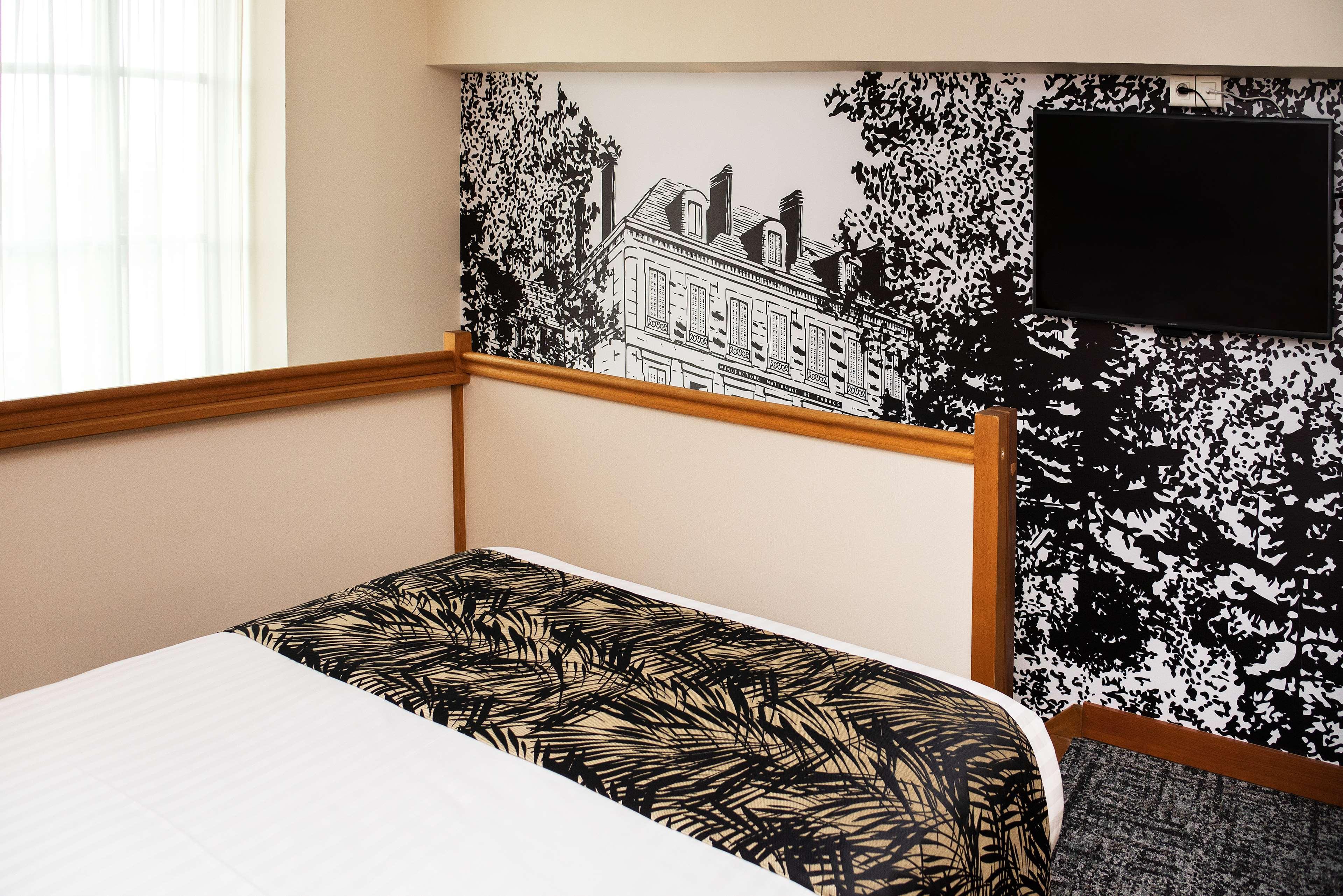 Best Western Plus Hotel Colbert Châteauroux Εξωτερικό φωτογραφία