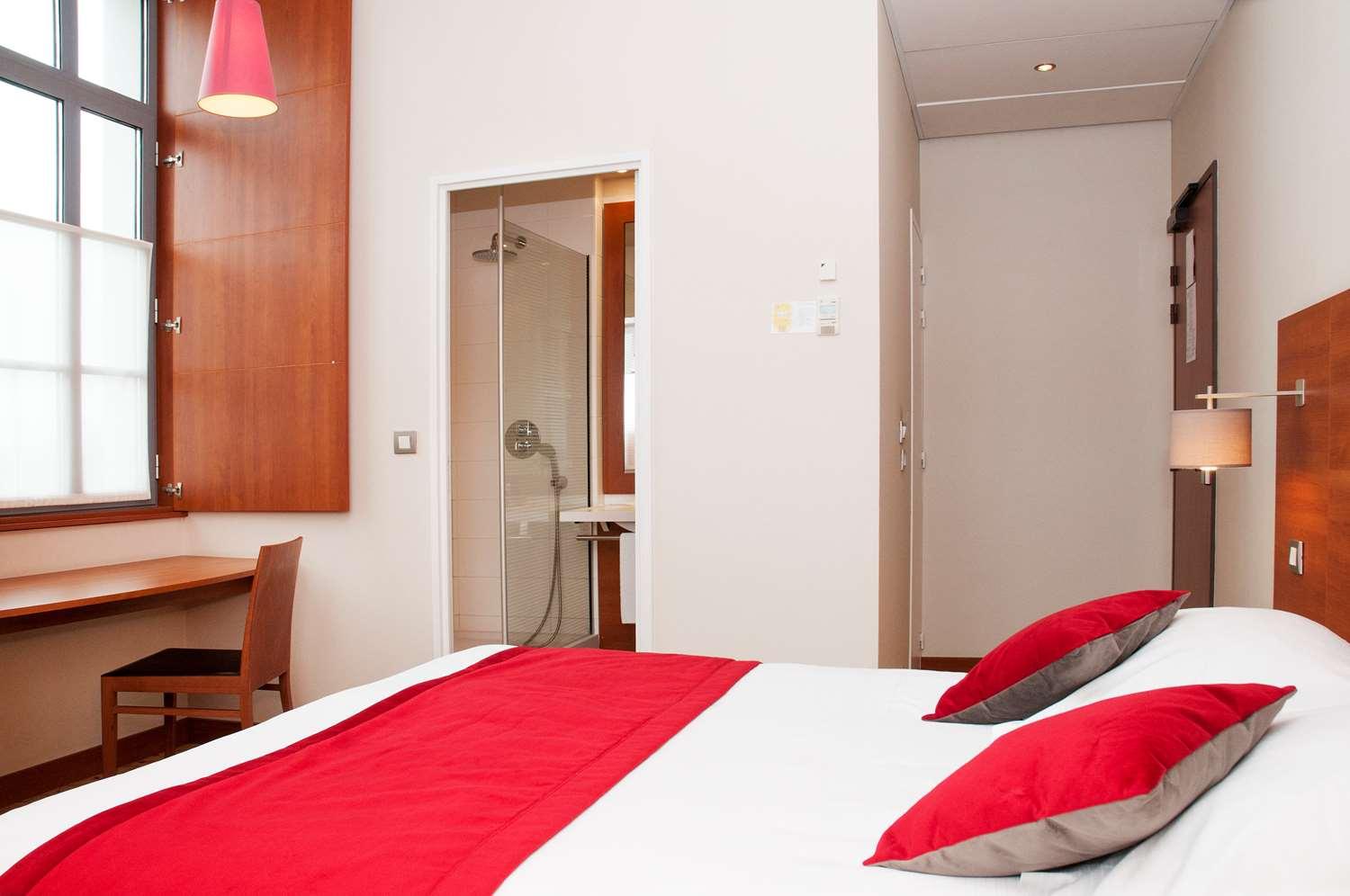 Best Western Plus Hotel Colbert Châteauroux Εξωτερικό φωτογραφία