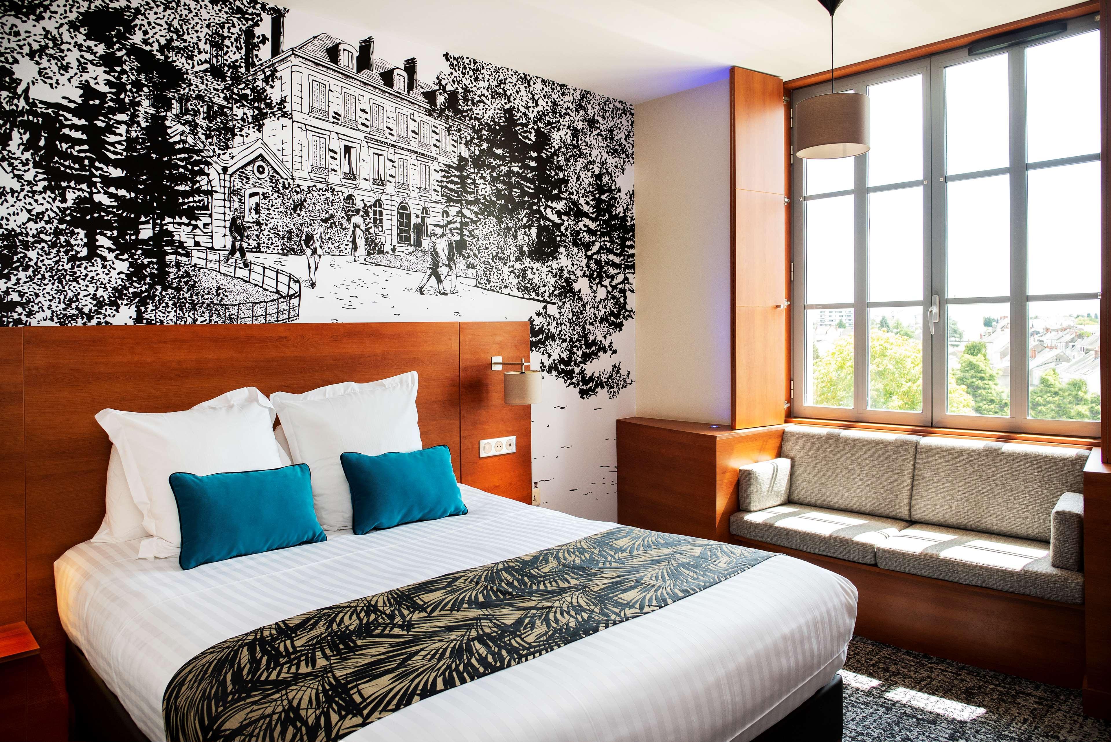 Best Western Plus Hotel Colbert Châteauroux Εξωτερικό φωτογραφία