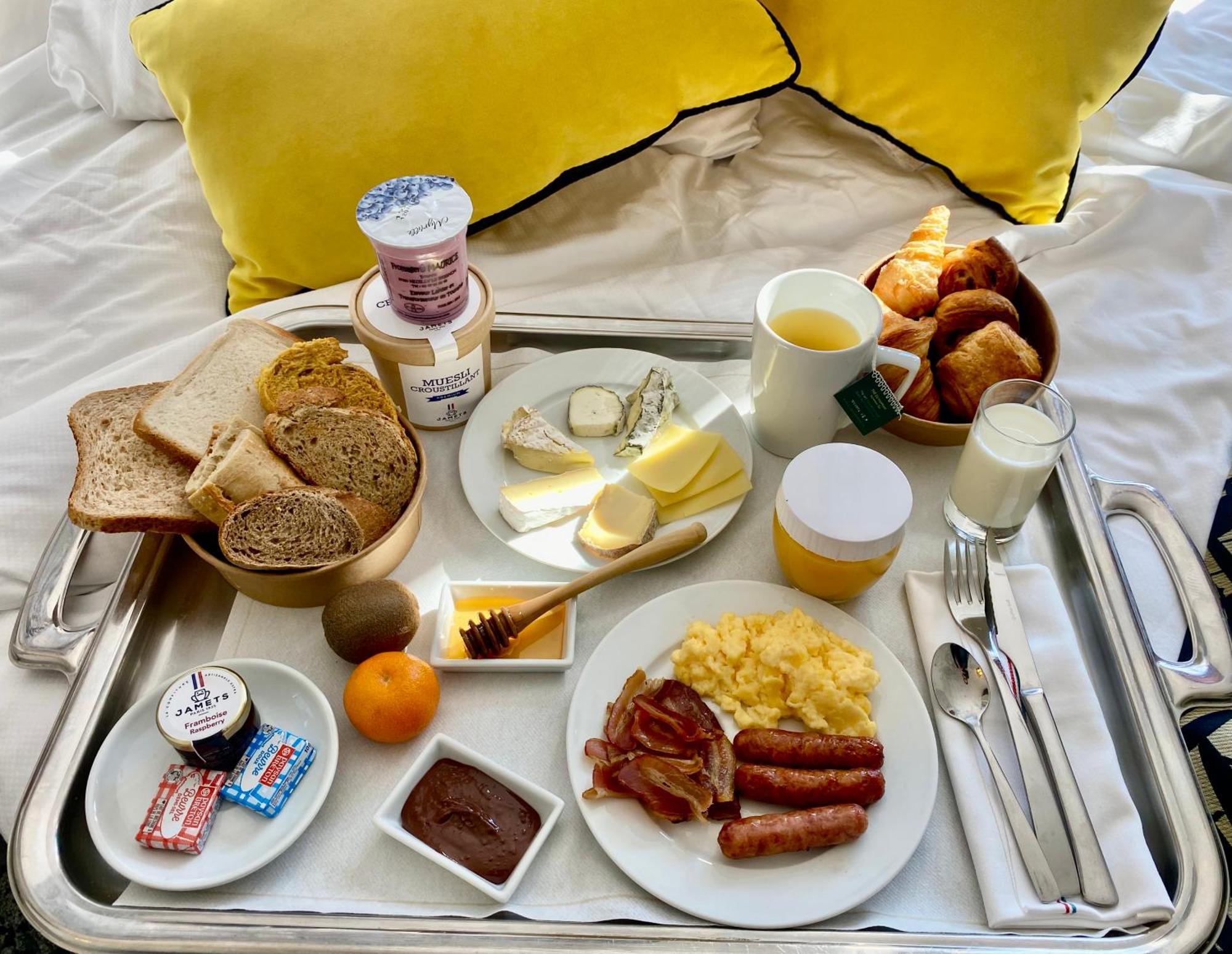 Best Western Plus Hotel Colbert Châteauroux Εξωτερικό φωτογραφία